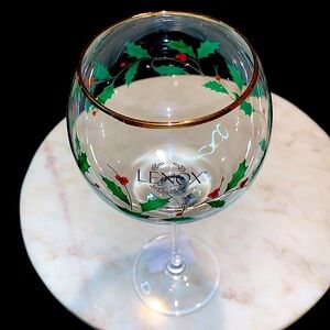 LENOX HOLIDAY BALLOON WINE GLASS 14 oz NEW